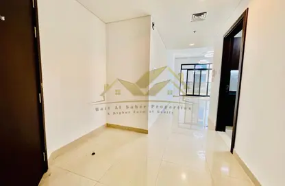 Apartment - 2 Bedrooms - 3 Bathrooms for rent in Jumeirah Garden City - Al Satwa - Dubai