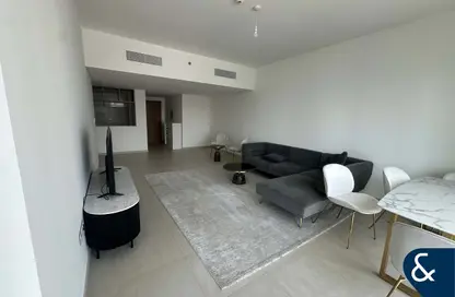 Apartment - 3 Bedrooms - 4 Bathrooms for rent in Downtown Views II Tower 1 - Downtown Views II - Downtown Dubai - Dubai