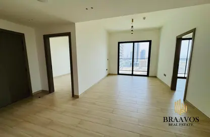 Apartment - 3 Bedrooms - 3 Bathrooms for rent in Binghatti Heights - Jumeirah Village Circle - Dubai