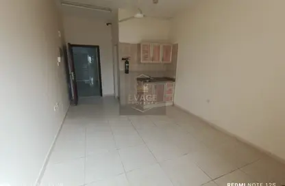 Apartment - Studio - 1 Bathroom for rent in Al Naemiya Tower 1 - Al Naemiya Towers - Al Nuaimiya - Ajman