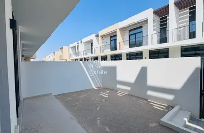 Townhouse - 4 Bedrooms - 3 Bathrooms for rent in Greenview 3 - EMAAR South - Dubai South (Dubai World Central) - Dubai