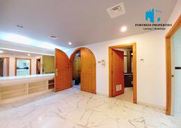 شقة - 2 غرف نوم - 2 حمامات للكراء في برج لاند مارك - شارع الكورنيش - أبوظبي
