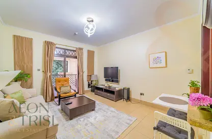 Apartment - 1 Bedroom - 1 Bathroom for sale in Kamoon 1 - Kamoon - Old Town - Downtown Dubai - Dubai