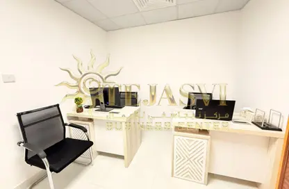 Office Space - Studio - 1 Bathroom for rent in Silver Home Building - Hor Al Anz - Deira - Dubai
