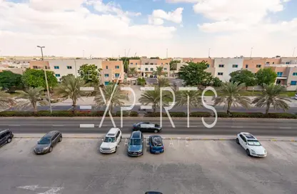 Apartment - 2 Bedrooms - 2 Bathrooms for sale in Tower 35 - Al Reef Downtown - Al Reef - Abu Dhabi