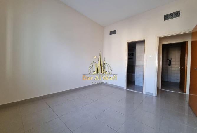 16011807 - Property Image 2