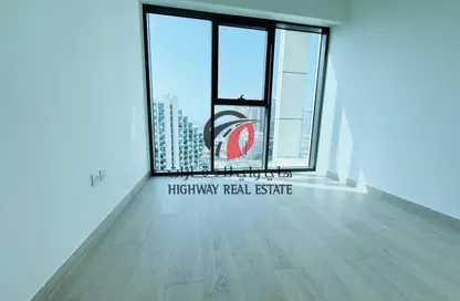 Apartment - 1 Bedroom - 2 Bathrooms for rent in Azizi Fawad Residence - Dubai Healthcare City 2 - Al Jaddaf - Dubai