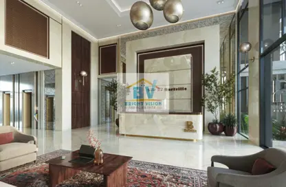 Apartment - 4 Bedrooms - 5 Bathrooms for sale in Ville 12 - Masdar City - Abu Dhabi