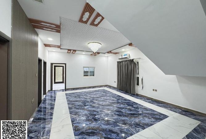 15689000 - صورة العقار 3