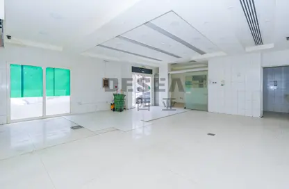 Shop - Studio - 1 Bathroom for rent in E01 - China Cluster - International City - Dubai