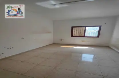 Apartment - 1 Bedroom - 2 Bathrooms for rent in Al Mahatta - Al Qasimia - Sharjah