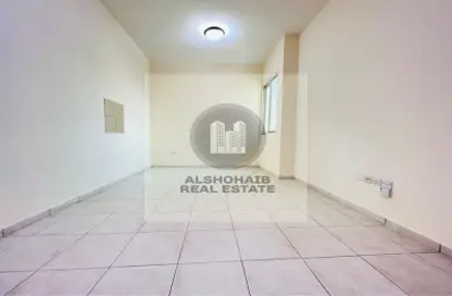 Apartment - 3 Bedrooms - 4 Bathrooms for rent in Al Muroor Tower - Muroor Area - Abu Dhabi