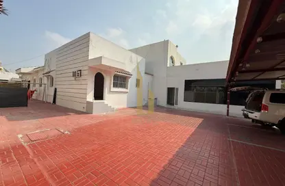 فيلا - 5 غرف نوم - 5 حمامات للايجار في فلل الجميرا 2 - جميرا 2 - الجميرا - دبي فيلا - 5 غرف نوم - 5 حمامات للايجار في فلل الجميرا 2 - جميرا 2 - الجميرا - دبي