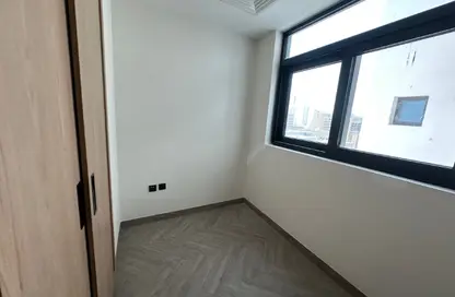 شقة - غرفة نوم - 2 حمامات للايجار في سكن الف نون - قرية الجميرا سركل - دبي