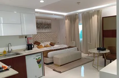 Apartment - 1 Bathroom for rent in Al Barsha 1 - Al Barsha - Dubai