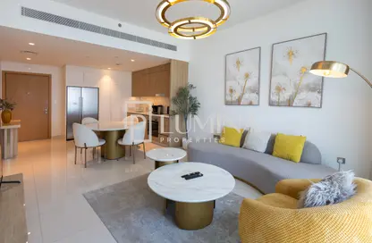 Apartment - 2 Bedrooms - 3 Bathrooms for sale in Beach Vista - EMAAR Beachfront - Dubai Harbour - Dubai