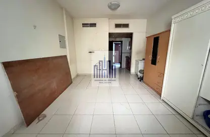 شقة - 1 حمام للايجار في طريق فاير ستاشن - مويلح - الشارقة