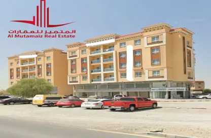 عمارة بالكامل - 8 غرف نوم - 8 حمامات للبيع في التله 2 - عجمان