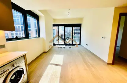 Apartment - 2 Bedrooms - 2 Bathrooms for rent in AZIZI Riviera - Meydan One - Meydan - Dubai