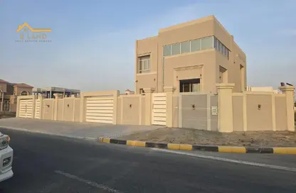 فيلا - 4 غرف نوم - 4 حمامات للايجار في حوشي 1 - حوشي - البادي - الشارقة