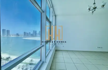 Apartment - 1 Bedroom - 2 Bathrooms for rent in Al Mamzar - Al Mamzar - Sharjah - Sharjah