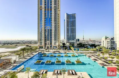 صورة لـ حوض سباحة شقة - 2 غرف نوم - 3 حمامات للبيع في برج نورا - مدينة الحبتور - الخليج التجاري - دبي ، صورة رقم 1
