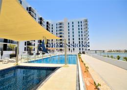 Pool image for: Studio - 1 bathroom for rent in Waters Edge - Yas Island - Abu Dhabi, Image 1