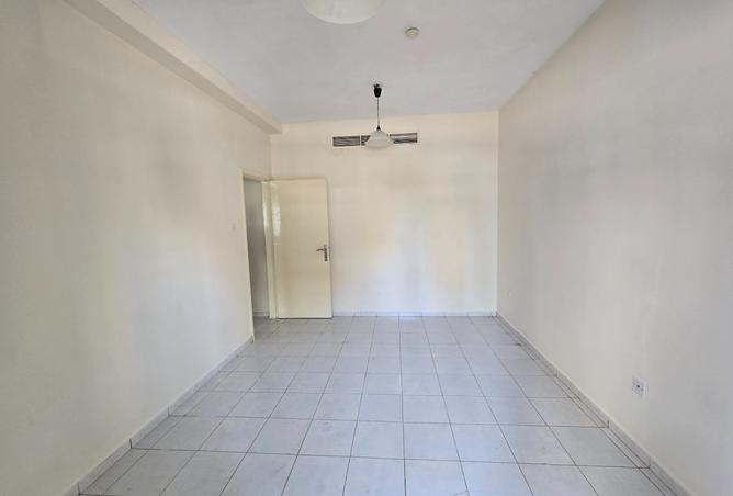 15190300 - Property Image 2