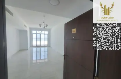 Apartment - 3 Bedrooms - 2 Bathrooms for rent in Corniche Tower - Ajman Corniche Road - Ajman