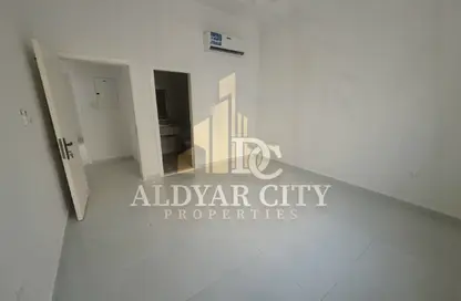 فيلا - 5 غرف نوم - 3 حمامات للايجار في أبراج الياسمين - جاردن سيتي - عجمان