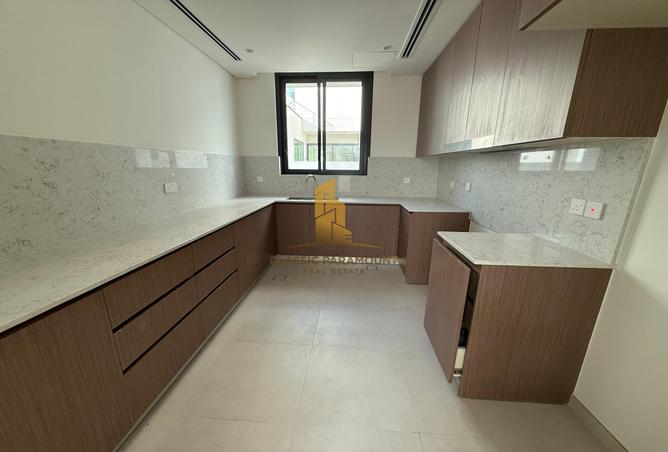 15830338 - Property Image 2