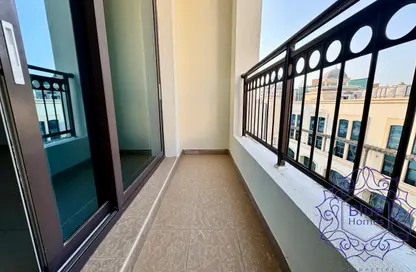 شقة - 1 حمام للايجار في عود ميثاء - بر دبي - دبي