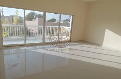 Empty Room image for: Villa - 4 Bedrooms - 4 Bathrooms for rent in Umm Suqeim 1 - Umm Suqeim - Dubai, Image 1