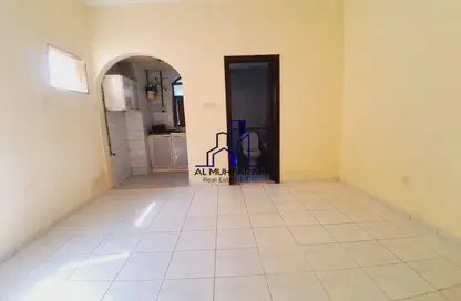 Apartment - Studio - 1 Bathroom for rent in Al Butina 9 Building - Al Butina - Sharjah