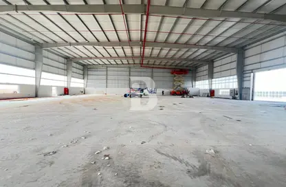 Warehouse - Studio for rent in Saih Shuaib 2 - Dubai Industrial City - Dubai