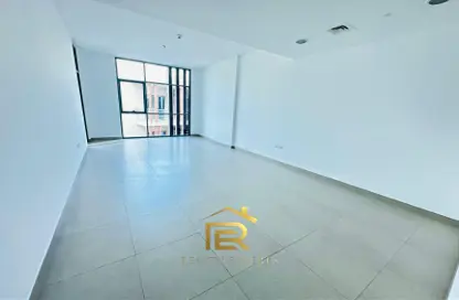 Apartment - 2 Bedrooms - 3 Bathrooms for rent in Dubai Wharf Tower 2 - Dubai Wharf - Al Jaddaf - Dubai