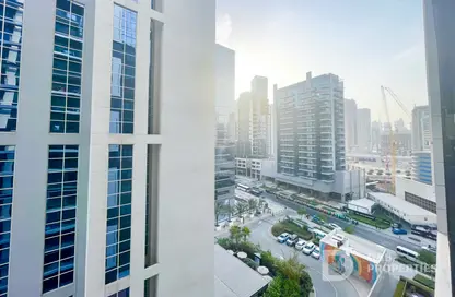 Apartment - 2 Bedrooms - 3 Bathrooms for rent in Vezul Residence - Business Bay - Dubai