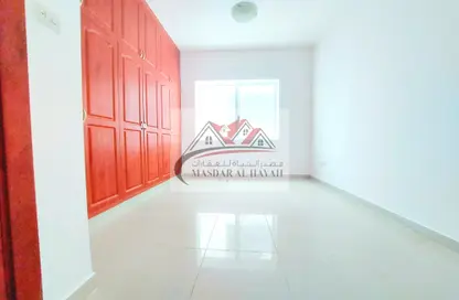 Empty Room image for: Apartment - 2 Bedrooms - 2 Bathrooms for rent in Al Zain Tower - Al Nahda - Sharjah, Image 1