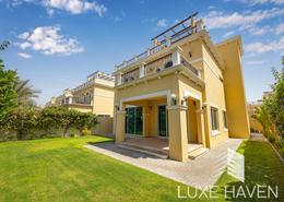 Outdoor House image for: Villa - 4 bedrooms - 3 bathrooms for rent in Legacy Nova Villas - Jumeirah Park - Dubai, Image 1