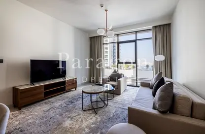 Living Room image for: Apartment - 1 Bedroom - 1 Bathroom for rent in Marina Vista - EMAAR Beachfront - Dubai Harbour - Dubai, Image 1
