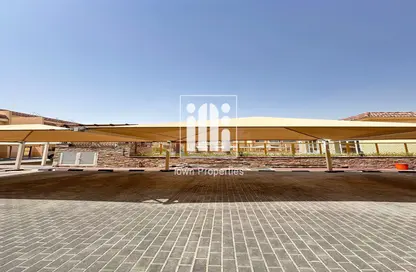 Villa - 6 Bedrooms - 6 Bathrooms for rent in Binal Jesrain - Between Two Bridges - Abu Dhabi