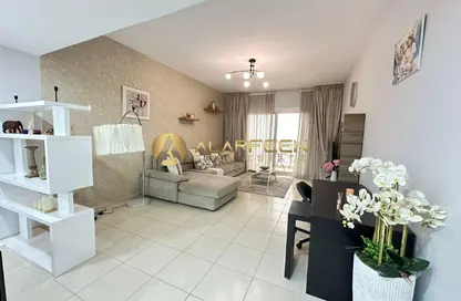 Apartment - 1 Bedroom - 2 Bathrooms for rent in Gardenia 2 - Emirates Gardens 1 - Jumeirah Village Circle - Dubai Apartment - 1 Bedroom - 2 Bathrooms for rent in Gardenia 2 - Emirates Gardens 1 - Jumeirah Village Circle - Dubai