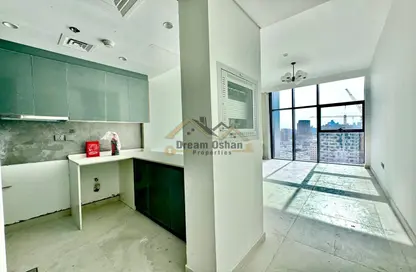 Apartment - 1 Bedroom - 2 Bathrooms for rent in Sama Al Jaddaf - Al Jaddaf - Dubai
