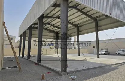 Warehouse - Studio - 5 Bathrooms for rent in Umm Al Thuoob - Umm Al Quwain