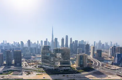 شقة - غرفة نوم - 1 حمام للايجار في تاور B - داماك تاورز من باراماونت - الخليج التجاري - دبي