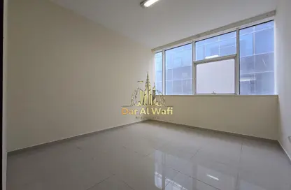 شقة - غرفة نوم - 1 حمام للايجار في تايجر القادسية - النهدة - الشارقة