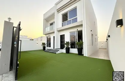 فيلا - 4 غرف نوم - 6 حمامات للبيع في الحليو 2 - الحليو - عجمان