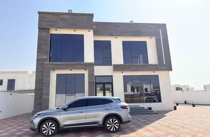 Villa - 5 Bedrooms - 6 Bathrooms for rent in Wadi Alshabak - Dubai