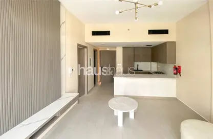 شقة - غرفة نوم - 2 حمامات للايجار في لايا هايتس - ستوديو سيتي - دبي