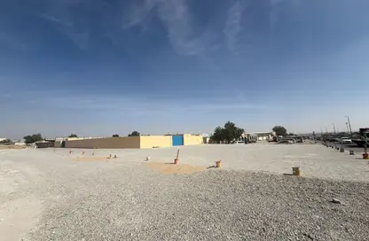 Warehouse - Studio - 2 Bathrooms for sale in Al Sajaa Industrial - Al Sajaa - Sharjah